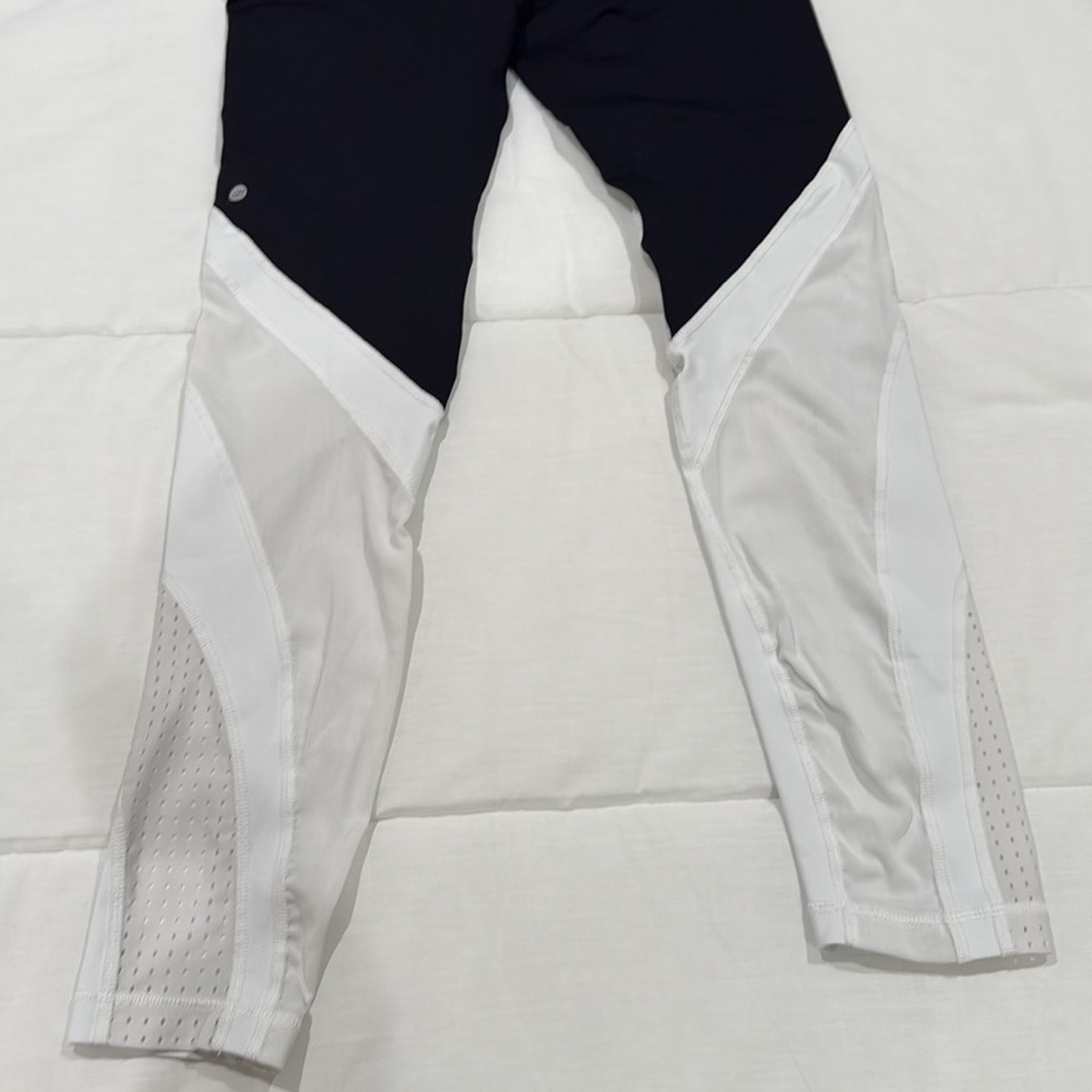 Vimmia Activewear Allegiance Legging‎ - Picture 8 of 10